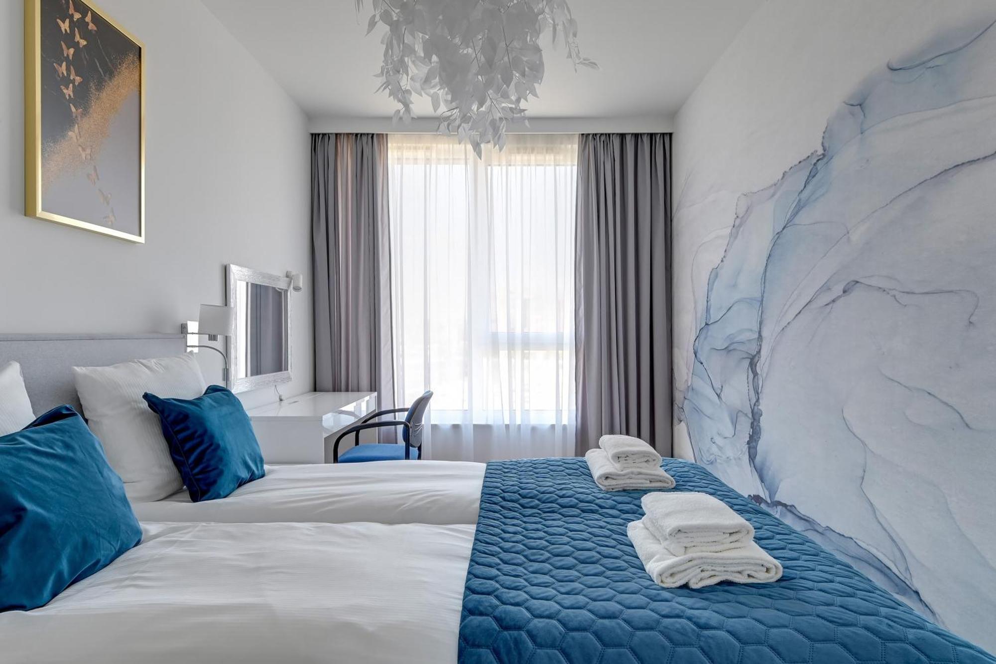Blue Mandarin - Chlebova Apartments Гданьск Номер фото